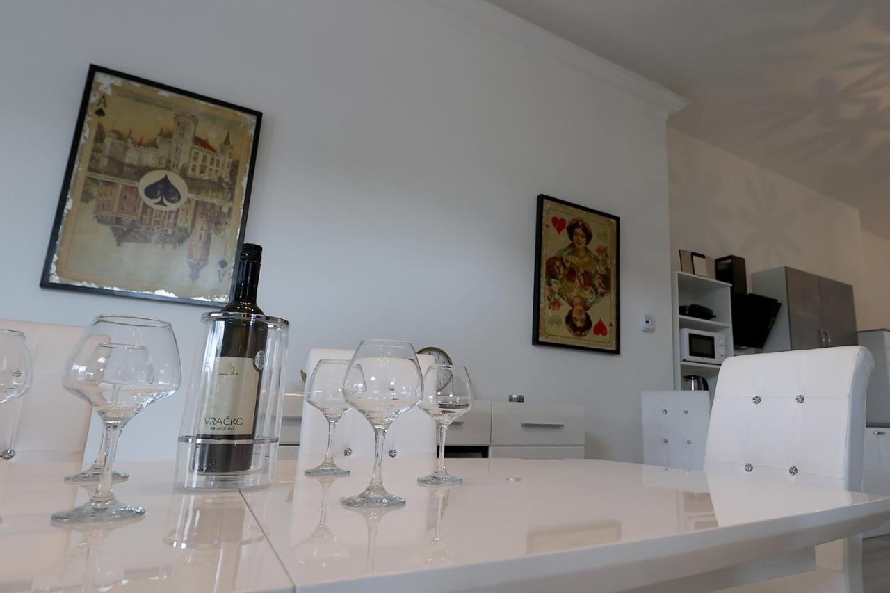 Exklusive Fw Mit 3 Sz Und Grosser Terrasse Граткорн Экстерьер фото