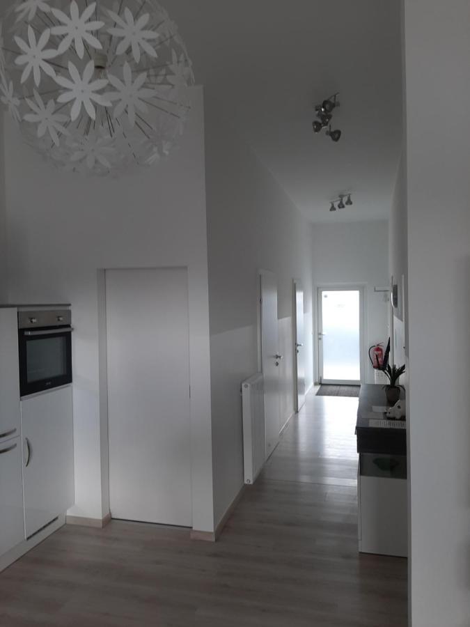 Exklusive Fw Mit 3 Sz Und Grosser Terrasse Граткорн Экстерьер фото